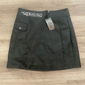 NWT Hot Topic Black Faux Leather Skirt Knockturn Alley Harry Potter Size Small